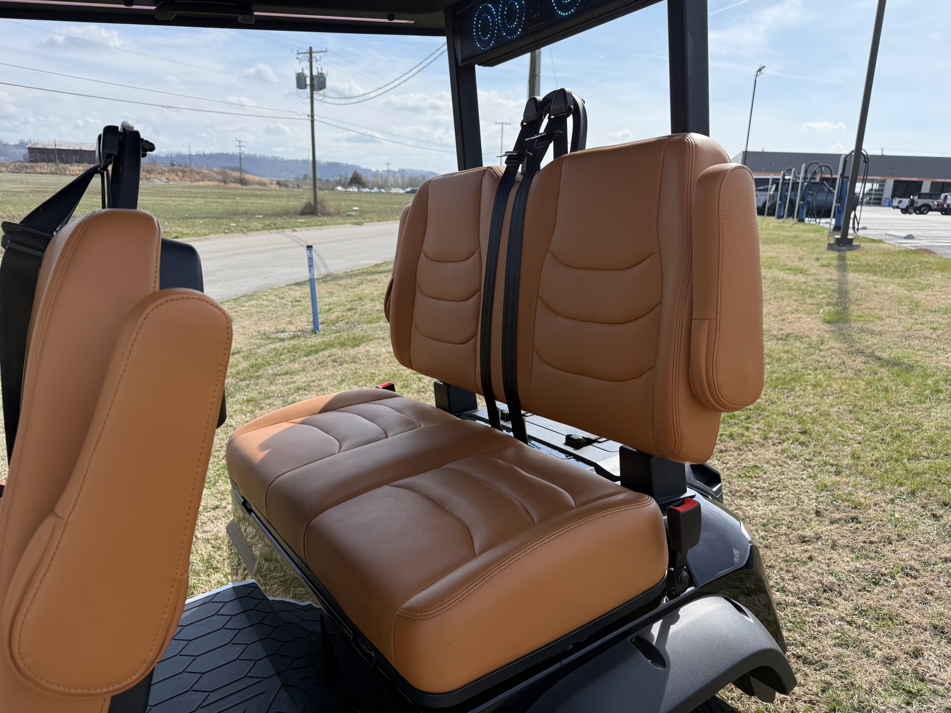 2025 Dach Apollo 4-Seater Lithium Golf Cart - Image 5
