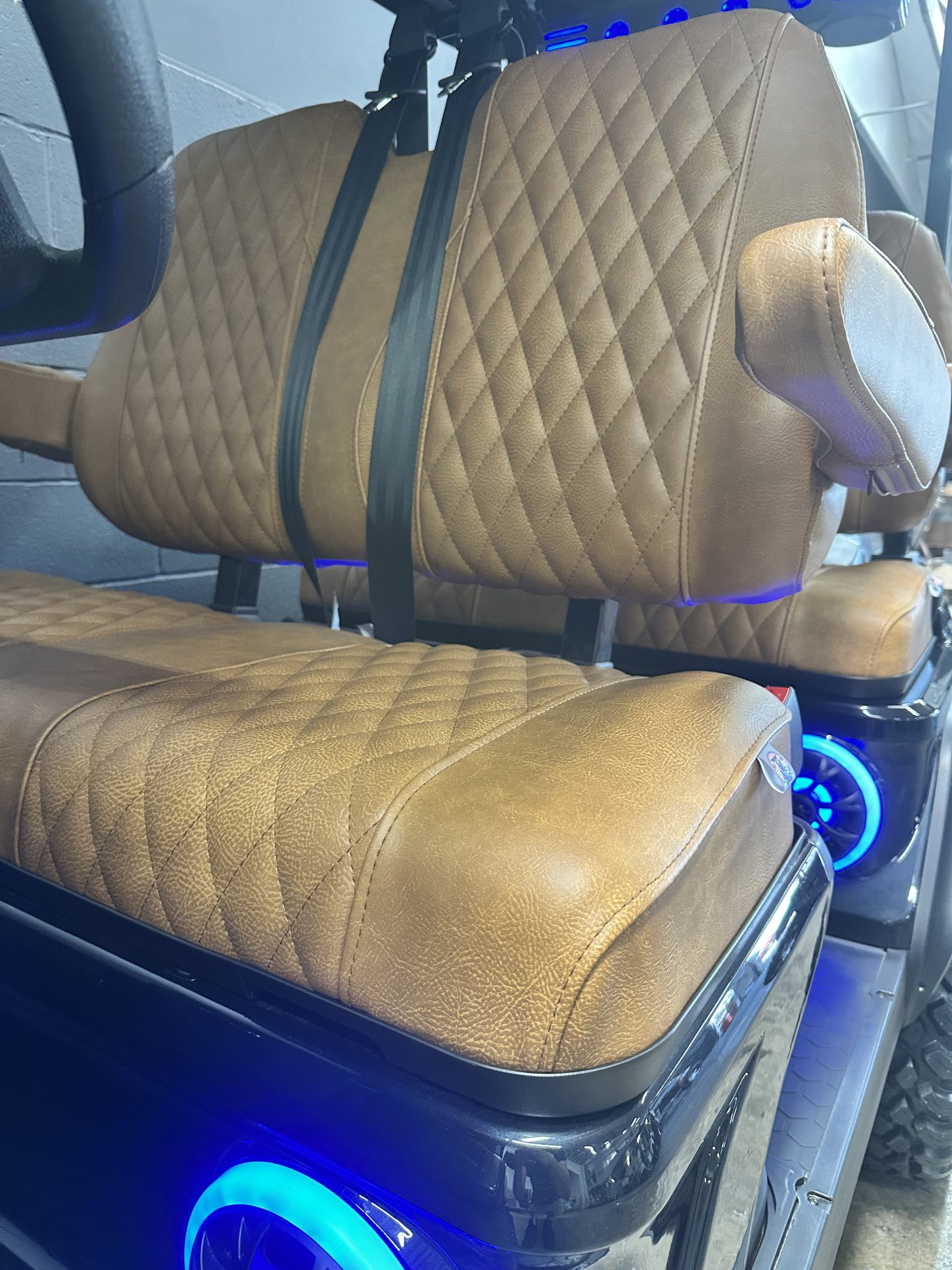 2025 Evolution D5 Street Legal LSV Lithium Golf Cart - Image 4