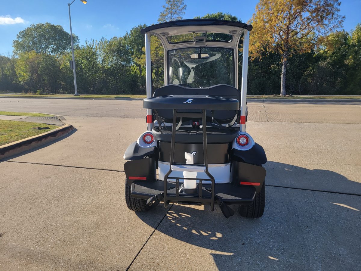2025 Garia Via 4-Seater Lithium Golf Cart (Lifted) - Image 3