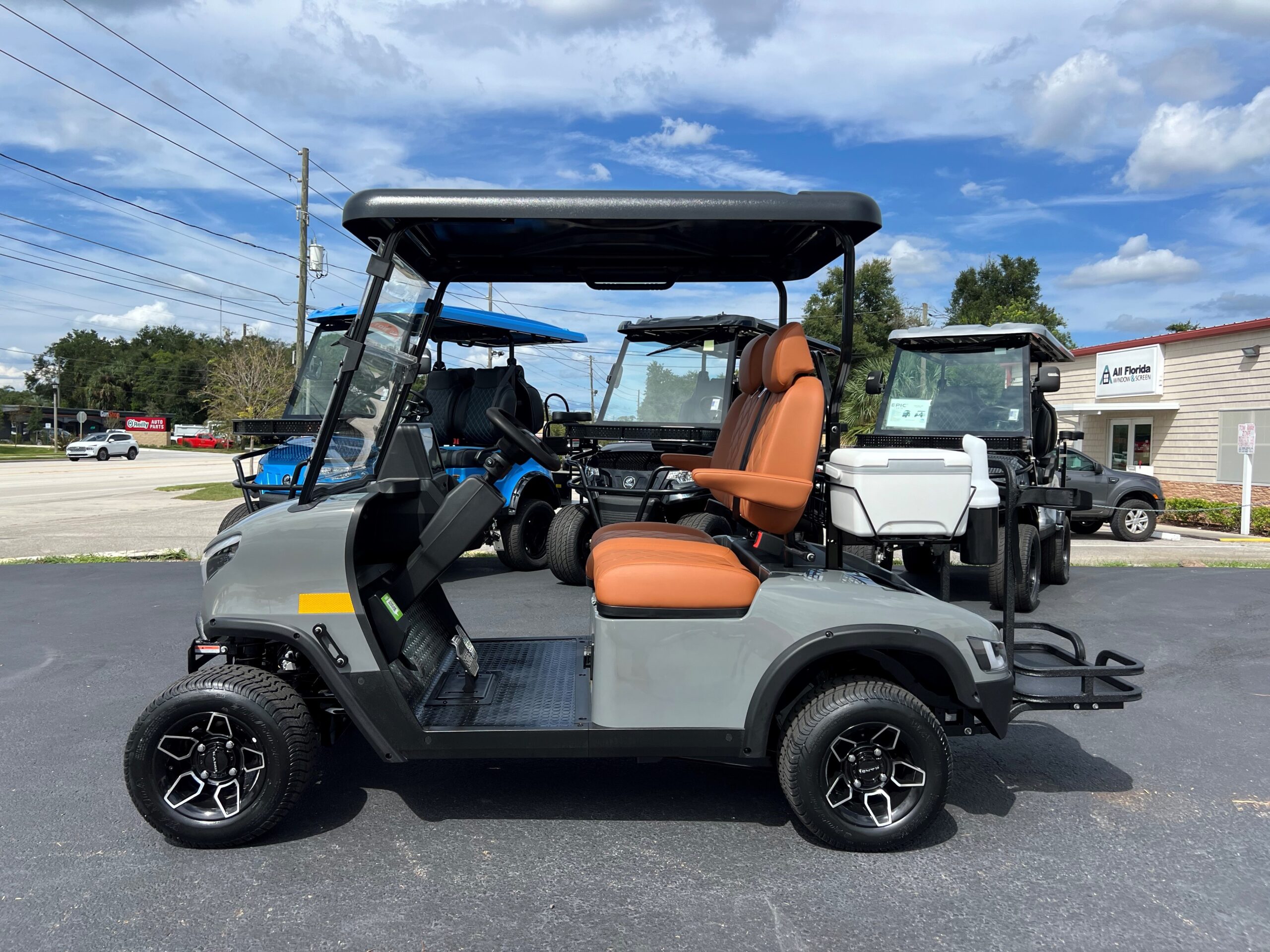 2025 Kandi GOAT 2-Seater Lithium Golf Cart - Image 2