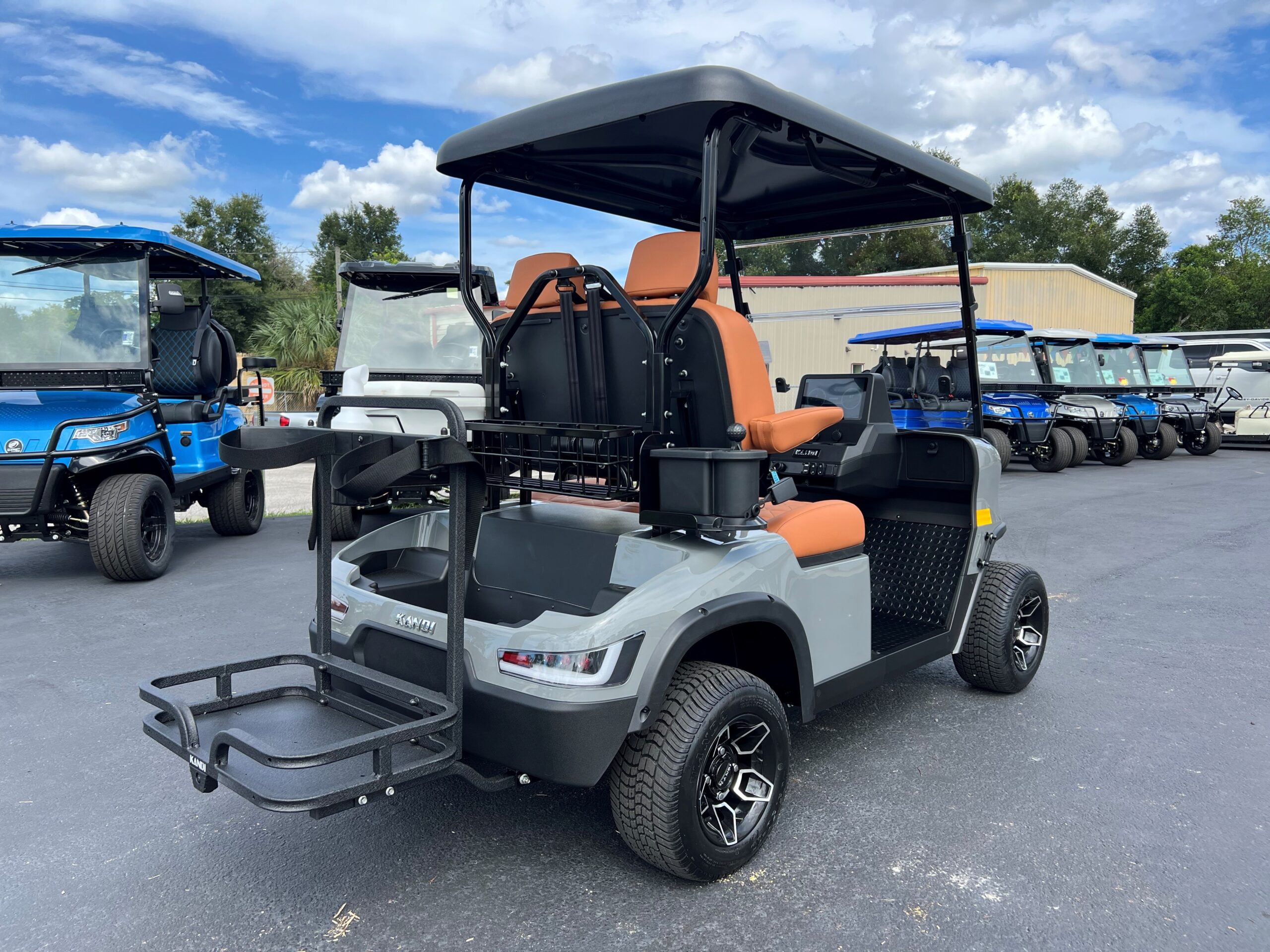 2025 Kandi GOAT 2-Seater Lithium Golf Cart - Image 5