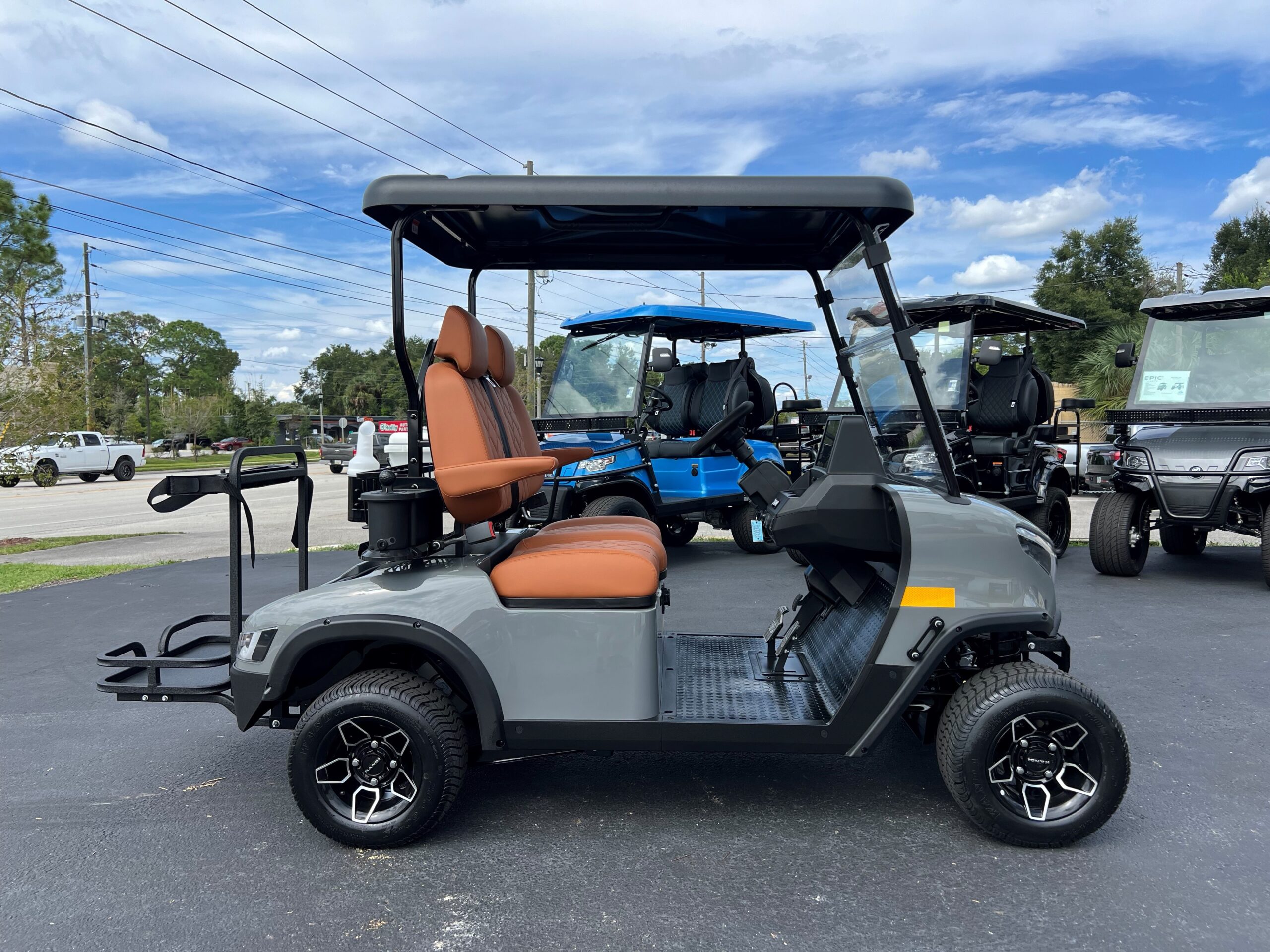 2025 Kandi GOAT 2-Seater Lithium Golf Cart - Image 6