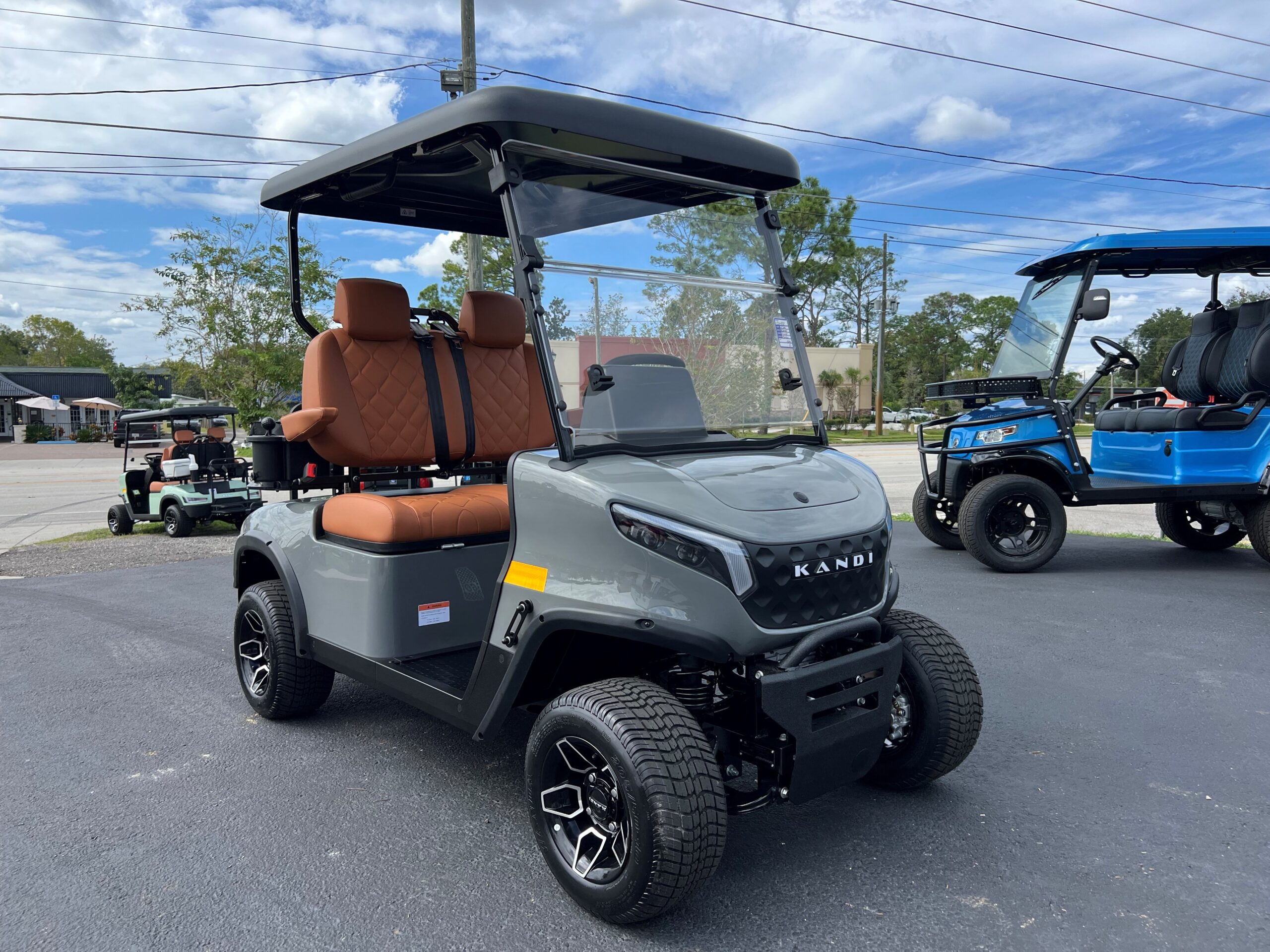 2025 Kandi GOAT 2-Seater Lithium Golf Cart - Image 7